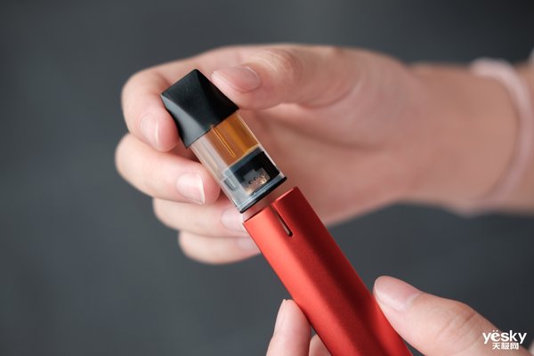 国内唯一HINs黑科技加持 秀外慧中bink冰壳电子烟评测